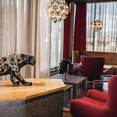 格拉茨机场爱米迪亚快捷酒店 Feldkirchen bei Graz 外观 照片